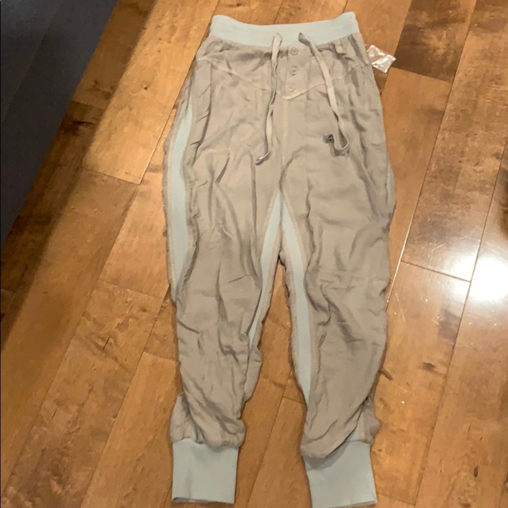 ✨SOLD✨ Free People Movement Easy Street Joggers - Picture 6 of 9